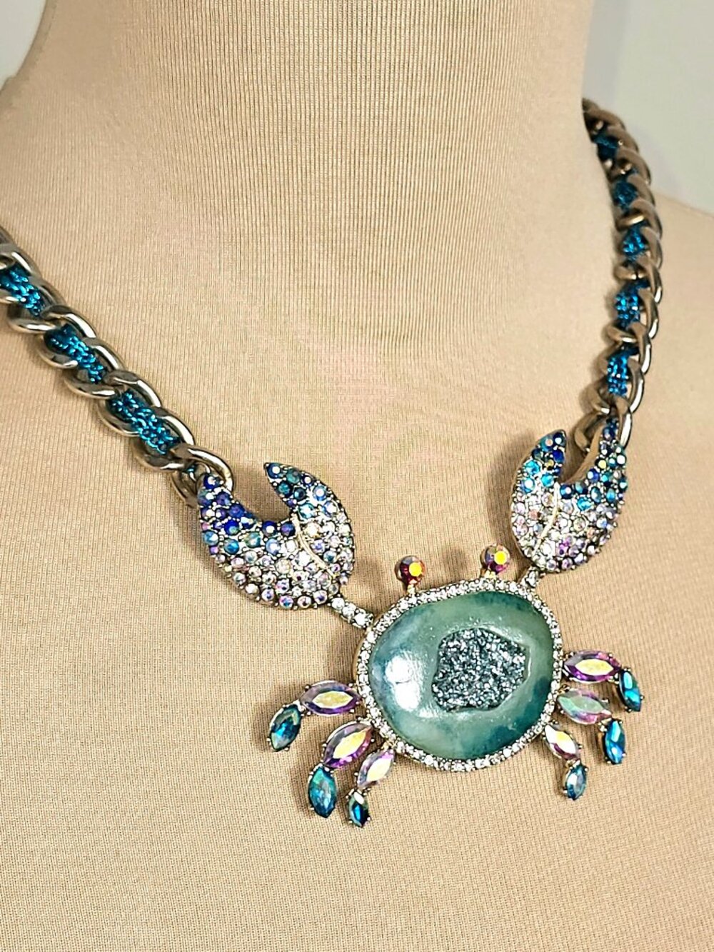 Betsey Johnson Crab Necklace Blue Crystal Rhinestone Statement Chain Coastal - Picture 1 of 9